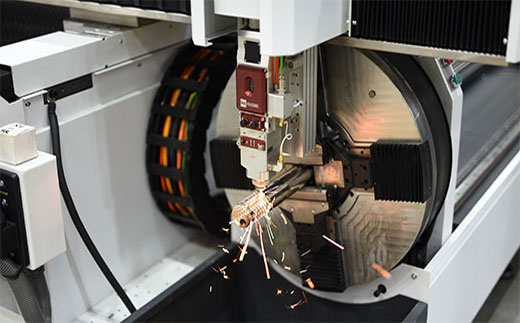 上；；；；；Ｐ缕系木┘350vip8888板管一体激光切割机